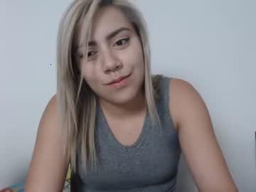 sarayjonhsom chaturbate