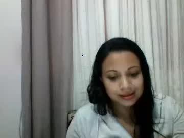 scarlethorny4uxx chaturbate