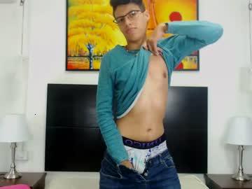 sebasmiller chaturbate