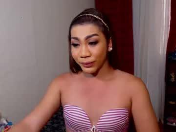 sensualbigbella chaturbate