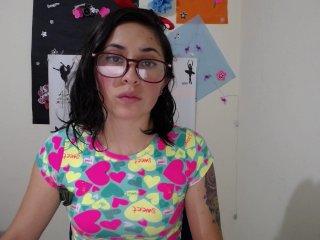 sexy-naughtin bongacams