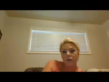 sexyapplebottom8190 chaturbate