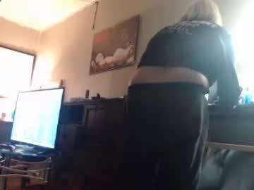 sexyblondiifreak chaturbate