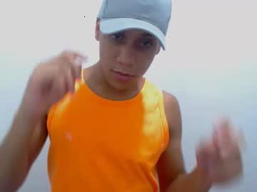 sexyfireboy_18 chaturbate