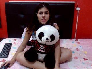 shantallgomez bongacams