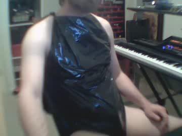 shinyblackplastic chaturbate