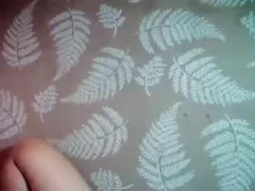 simplyleslie83 chaturbate