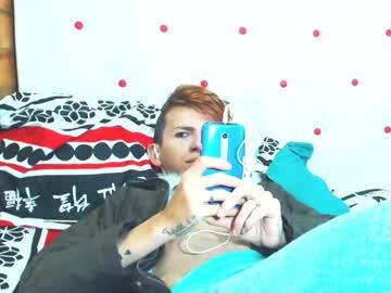 smallgiant_23 chaturbate