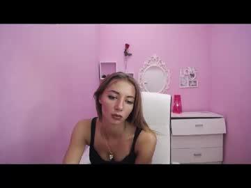 sophie_lucas chaturbate