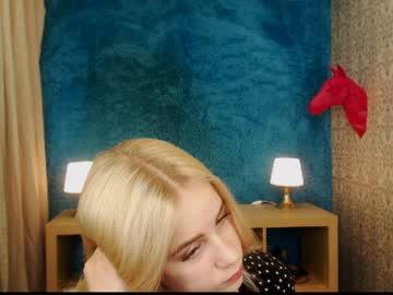 sophie_woots chaturbate