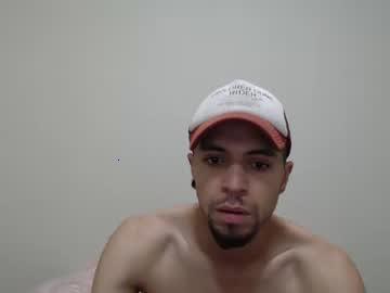 stamosguyxxx chaturbate