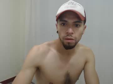 stamosguyxxx chaturbate