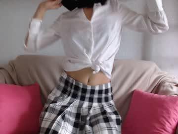 starlaura23 chaturbate