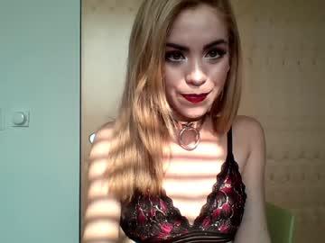 stonedstrawberry chaturbate