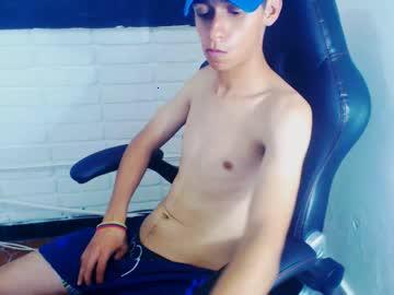 sugardaddyhot_ chaturbate