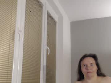 sweetboobs85h chaturbate