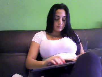 sweetlara21 chaturbate