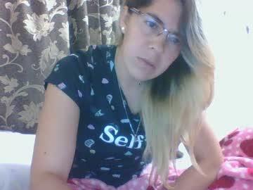 sweetredhot23 chaturbate