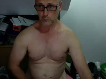 sydneytigershark_22 chaturbate