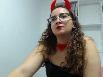 sylvia_hunters chaturbate