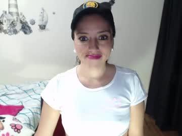 taylorhot72 chaturbate