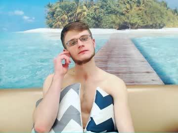 teddy_bizon chaturbate