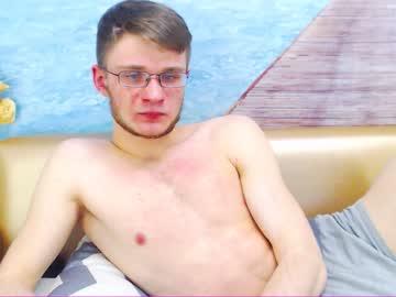 teddy_bizon chaturbate