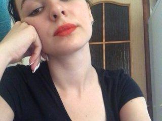 Teona98 bongacams