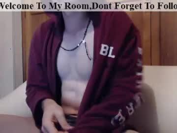 the_athletic_boy2b chaturbate