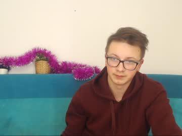 thomasson_singer chaturbate