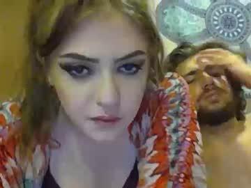 tinygirlxhugepackage chaturbate