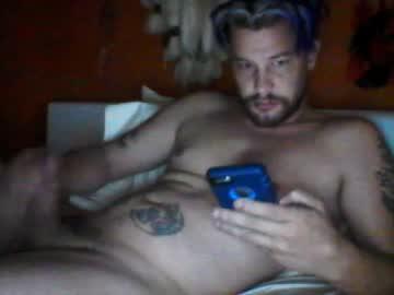 tizzylucky chaturbate