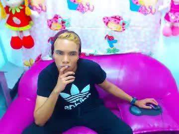 tom_art01 chaturbate