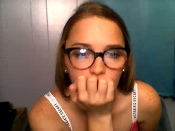 triss_hendrik chaturbate