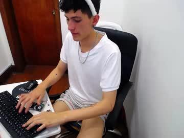 twink_chicken chaturbate