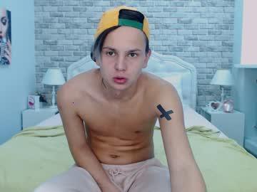 tylerparkss chaturbate