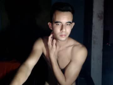 un_circumcisedick chaturbate