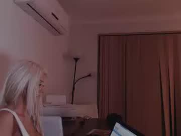 uncensored_doll chaturbate