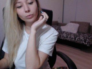 ValleryWoods bongacams