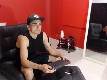 valentin_hunk chaturbate