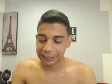 valmontsmith chaturbate