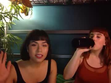 velmafucksdaphne chaturbate