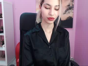 vickishine chaturbate