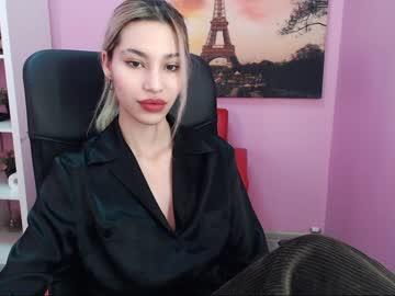 vickishine chaturbate