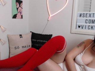 vickyvelvet bongacams