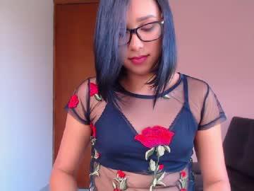 violet_louis chaturbate