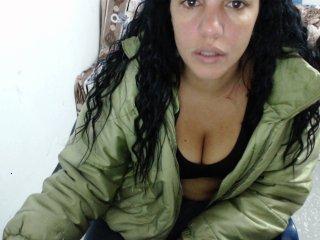 womanwet01 bongacams