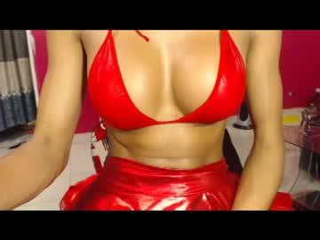 xlindabigcockts chaturbate