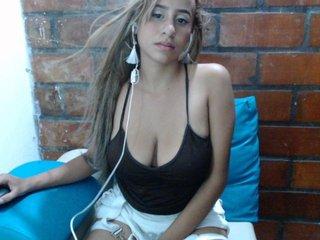 xlovesquirtx bongacams