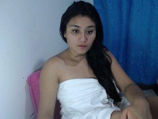 xMaite-18 bongacams